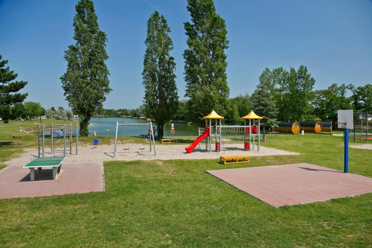 Knaus Campingpark Bad Dürkheim Exteriér fotografie